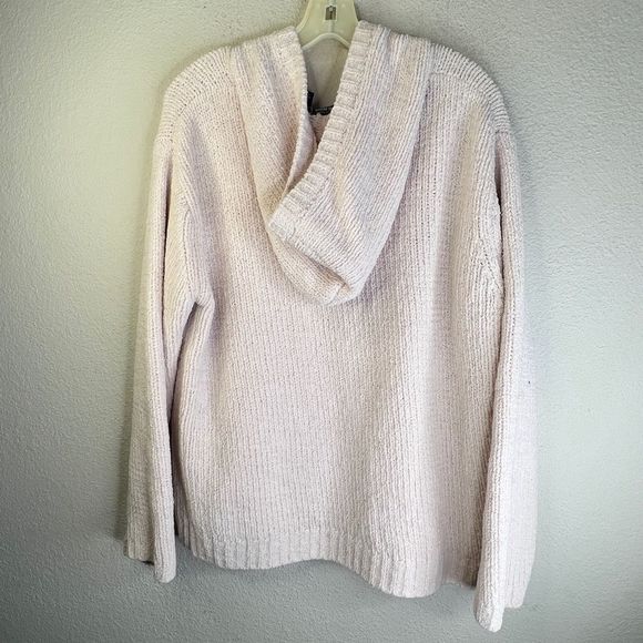 Big Dogs Hoody Sweater - Picture 5 of 6